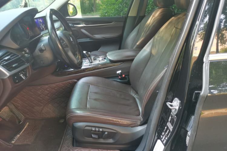 Used BMW X5 2017 xDrive28i Left Front Seat