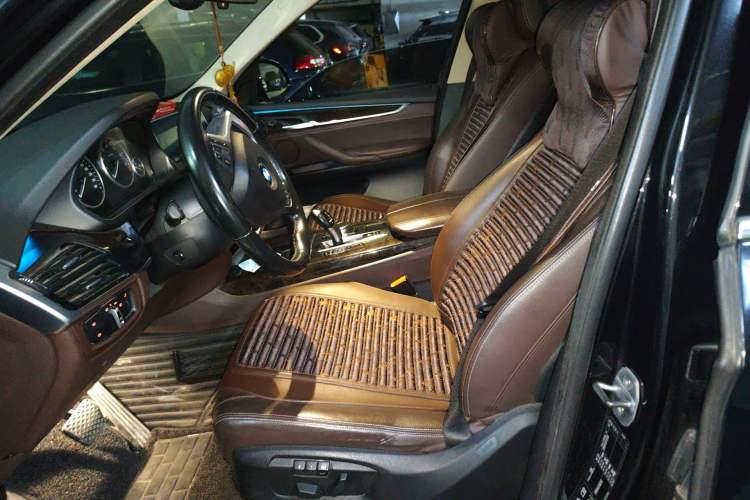 Used BMW X5 2017 xDrive28i Left Front Seat