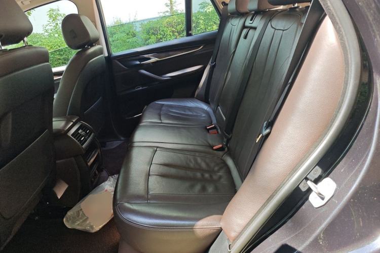Used BMW X5 2017 xDrive28i Left Rear Seat