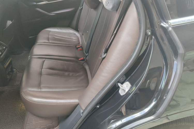 Used BMW X5 2017 xDrive28i Left Rear Seat