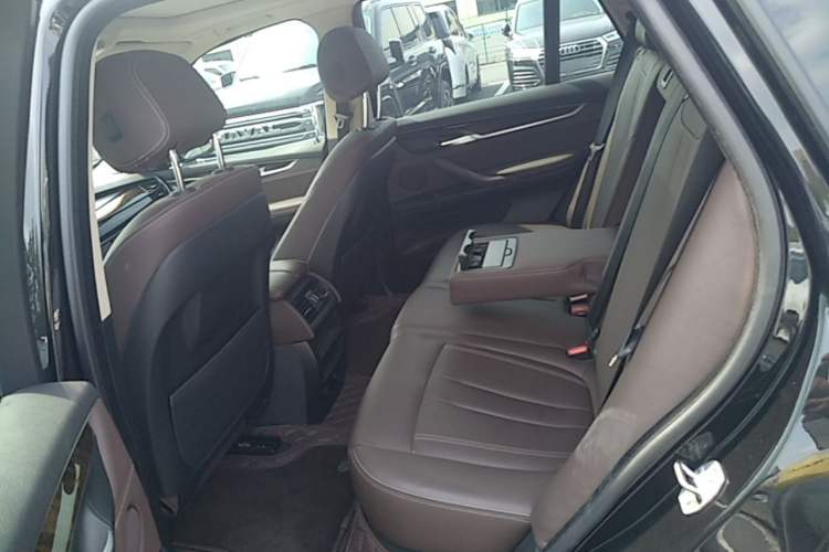 Used BMW X5 2017 xDrive28i Left Rear Seat