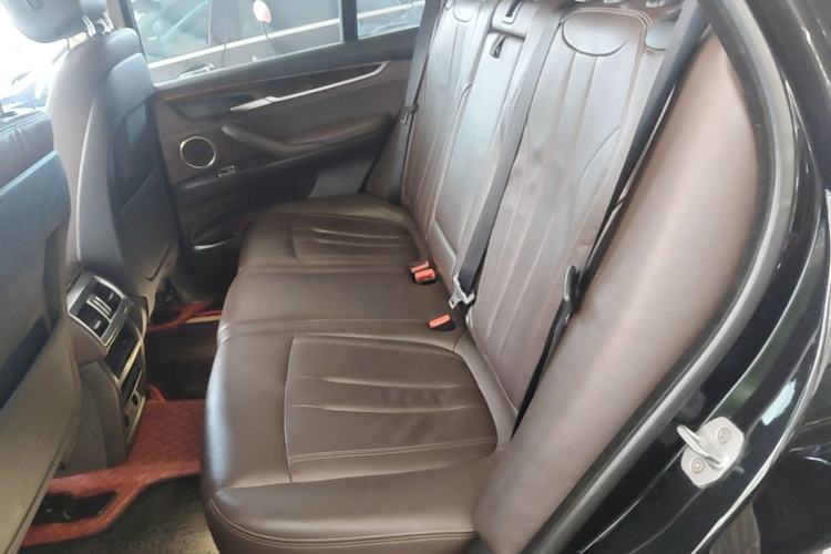 Used BMW X5 2017 xDrive28i Left Rear Seat