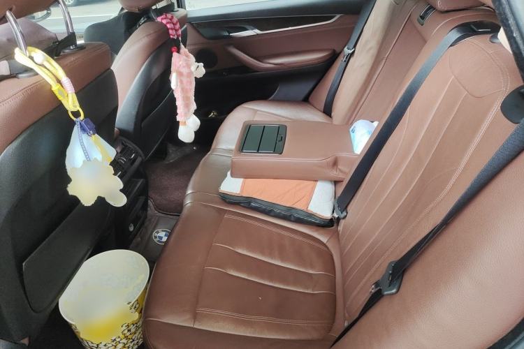 Used BMW X5 2017 xDrive28i Left Rear Seat