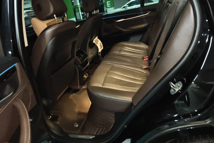 Used BMW X5 2017 xDrive28i Left Rear Seat