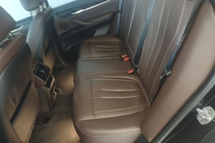Used BMW X5 2017 xDrive28i Left Rear Seat