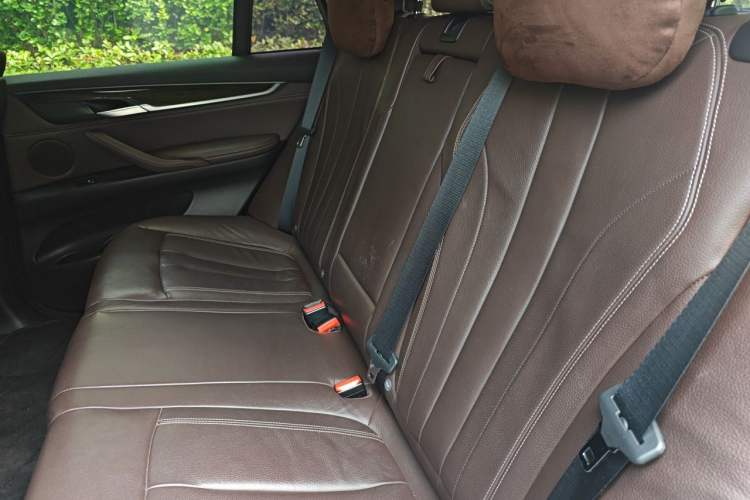 Used BMW X5 2017 xDrive35i Leading Model Left Rear Seat