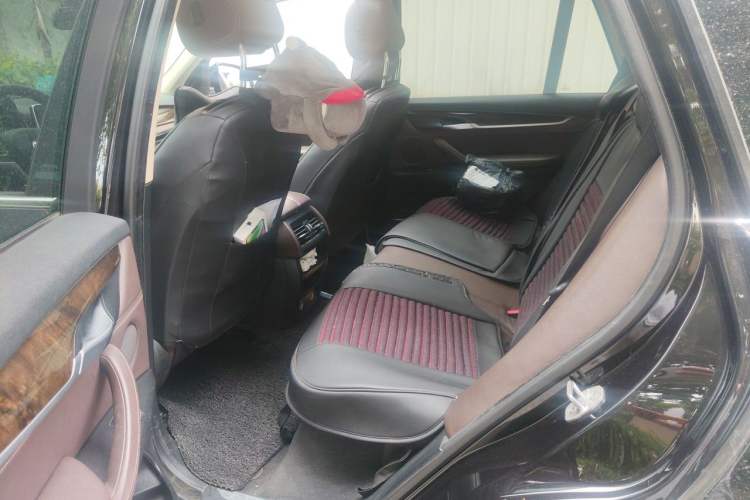 Used BMW X5 2017 xDrive28i Left Rear Seat