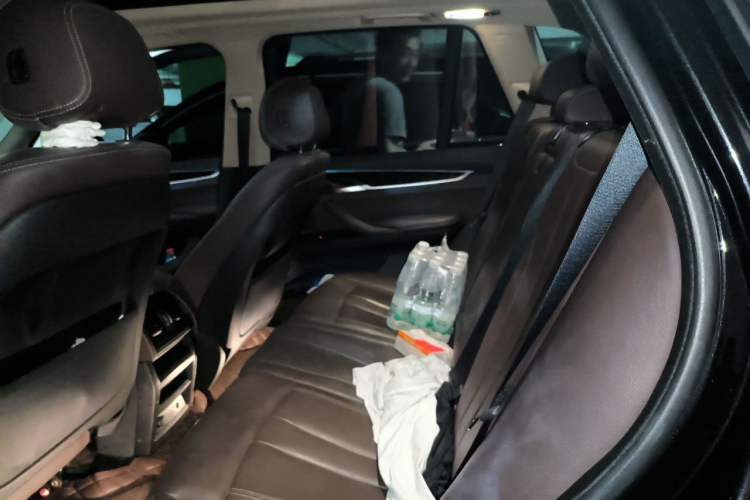 Used BMW X5 2017 xDrive35i Elegant Edition Left Rear Seat