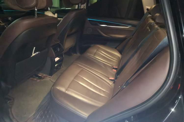 Used BMW X5 2017 xDrive28i Left Rear Seat