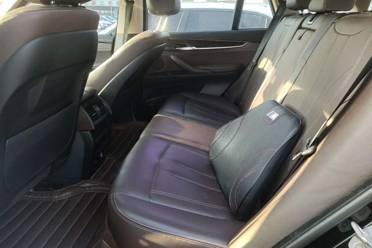 Used BMW X5 2017 xDrive28i Left Rear Seat