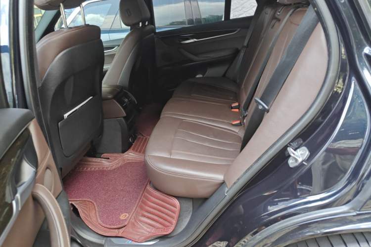 Used BMW X5 2017 xDrive35i M Sport Edition Left Rear Seat