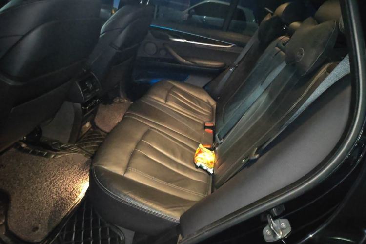 Used BMW X5 2017 xDrive35i Standard Model U.S. Specification Left Rear Seat
