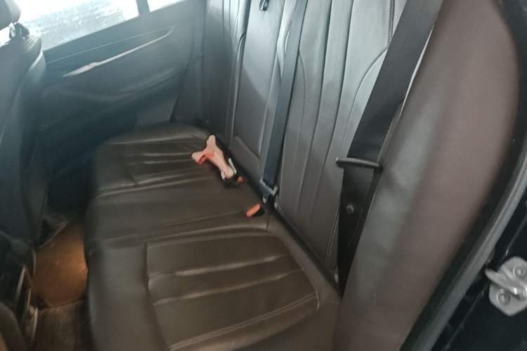 Used BMW X5 2017 xDrive28i Left Rear Seat