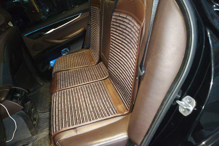 Used BMW X5 2017 xDrive28i Left Rear Seat
