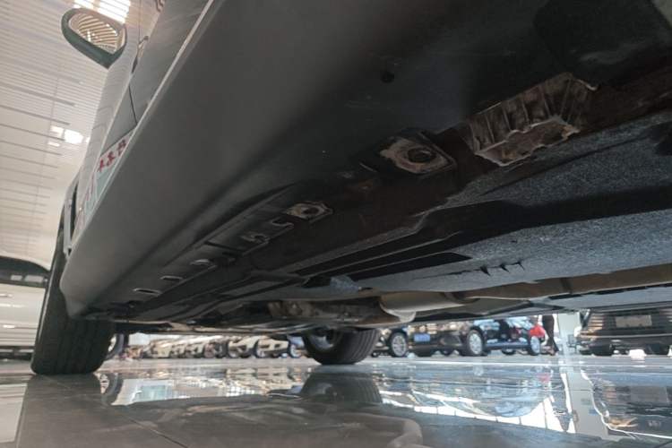 Used BMW X5 2017 xDrive28i Left Side Sill