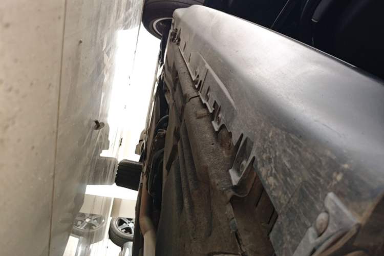 Used BMW X5 2017 xDrive35i Standard Model U.S. Specification Left Side Sill