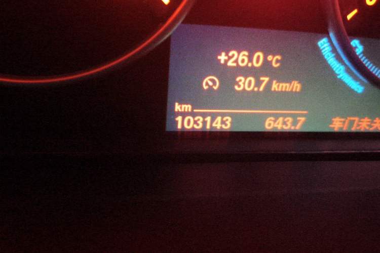 Used BMW X5  Odometer Close Up