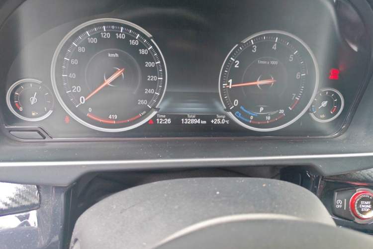 Used BMW X5  Odometer Close Up