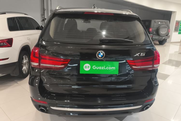 Used BMW X5 2017 xDrive28i Rear