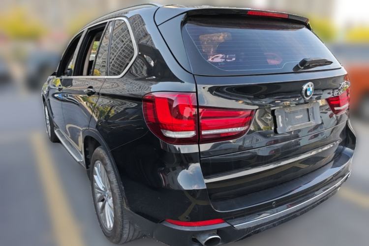 Used BMW X5 2017 xDrive28i Rear Left 45 Deg