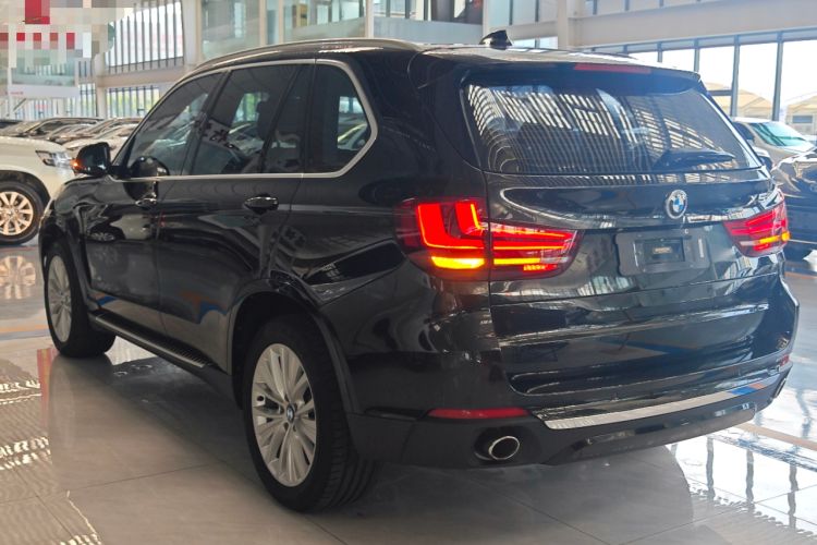Used BMW X5 2017 xDrive28i Rear Left 45 Deg