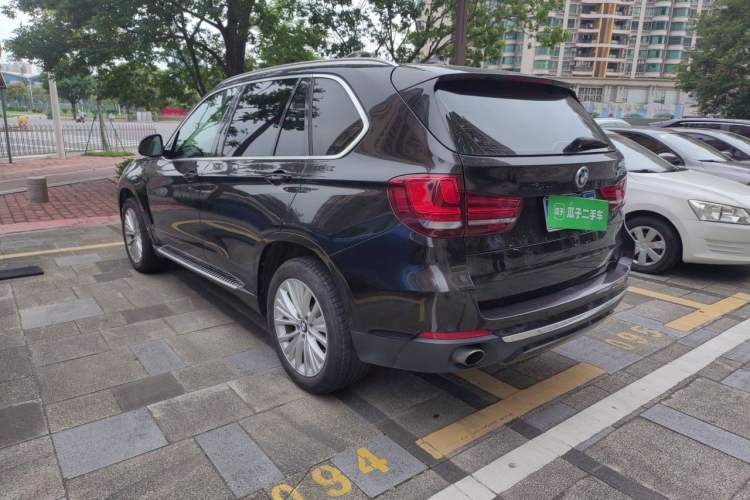 Used BMW X5 2017 xDrive28i Rear Left 45 Deg