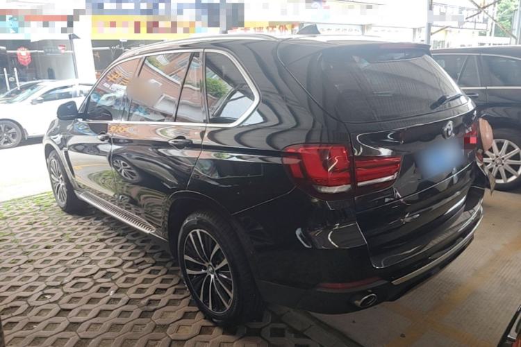 Used BMW X5 2017 xDrive28i Rear Left 45 Deg