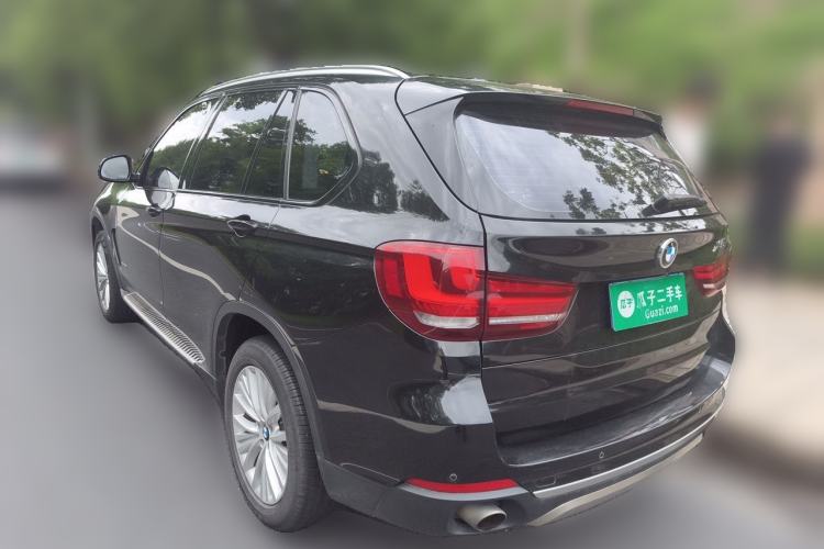 Used BMW X5 2017 xDrive35i Leading Model Rear Left 45 Deg