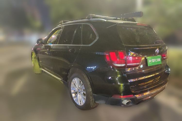 Used BMW X5 2017 xDrive28i Rear Left 45 Deg