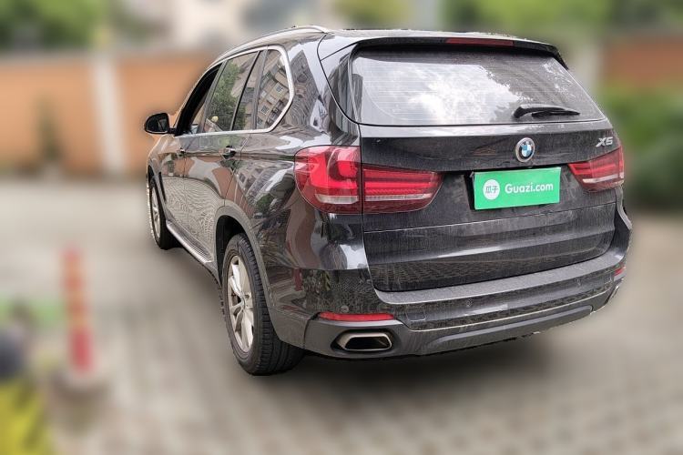 Used BMW X5  Rear Left 45 Deg
