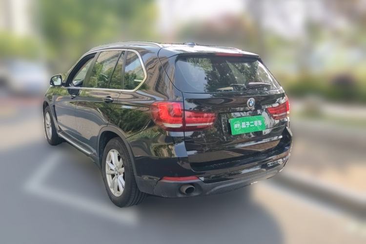 Used BMW X5  Rear Left 45 Deg