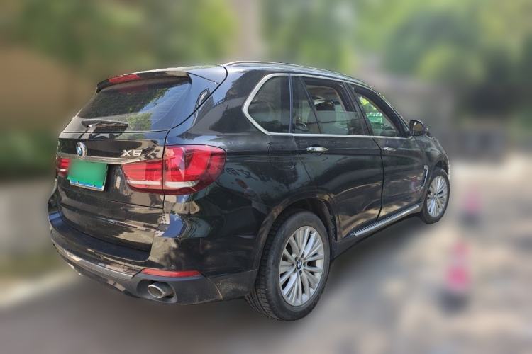 Used BMW X5 2017 xDrive28i Rear Right 45 Deg