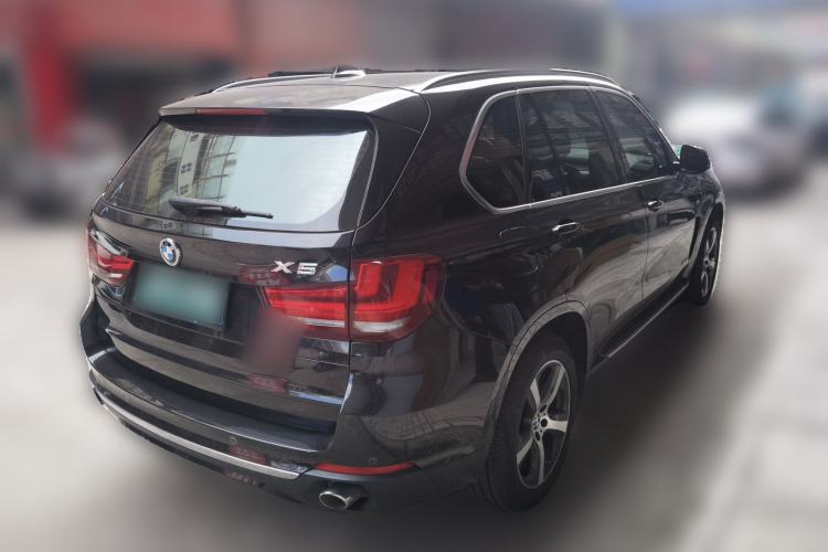 Used BMW X5 2017 xDrive28i Rear Right 45 Deg