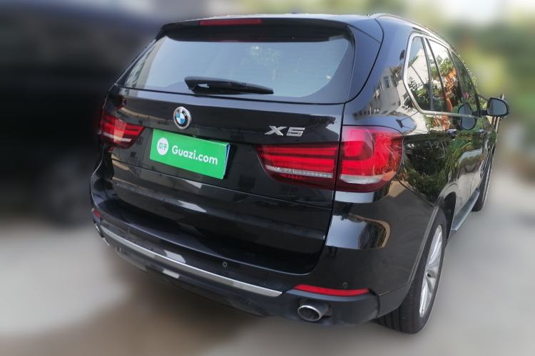 Used BMW X5 2017 xDrive28i Rear Right 45 Deg
