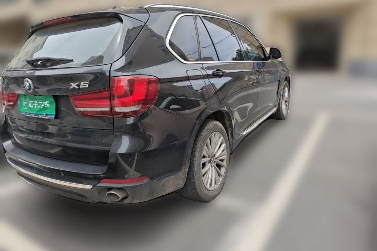Used BMW X5 2017 xDrive28i Rear Right 45 Deg