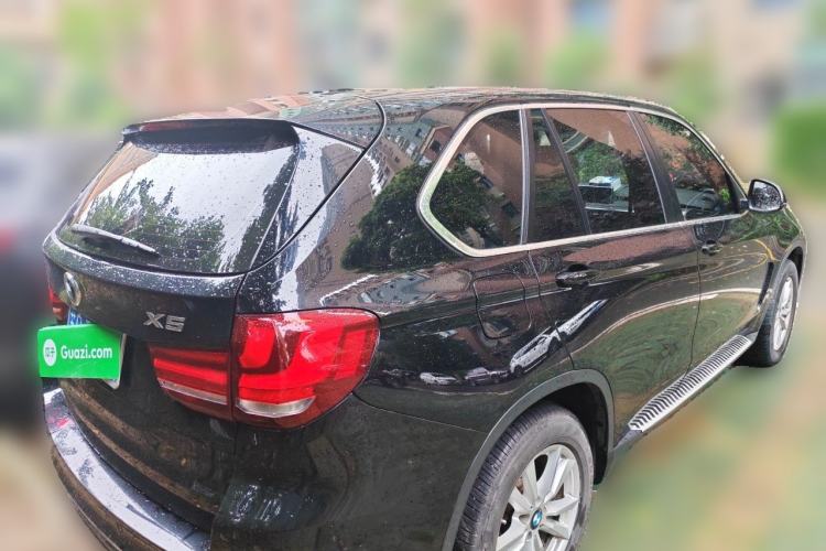 Used BMW X5  Rear Right 45 Deg