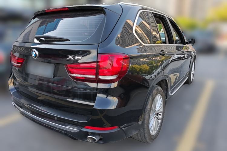 Used BMW X5 2017 xDrive28i Rear Right 45 Deg