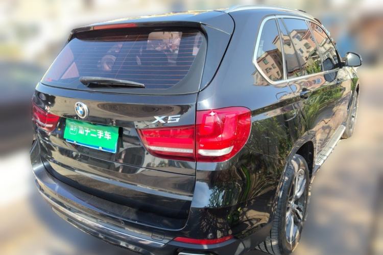 Used BMW X5 2017 xDrive35i Elegant Edition Rear Right 45 Deg