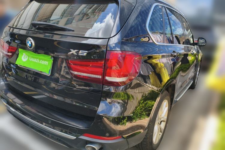 Used BMW X5 2017 xDrive28i Rear Right 45 Deg