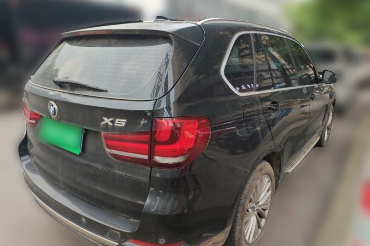 Used BMW X5 2017 xDrive28i Rear Right 45 Deg
