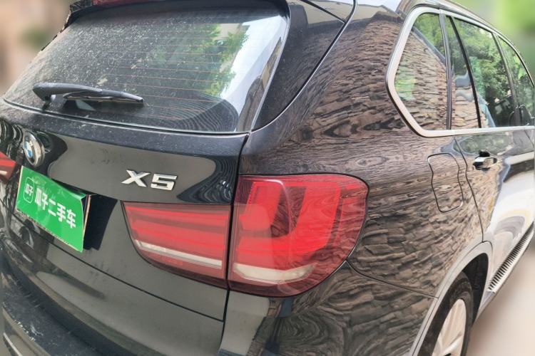 Used BMW X5 2017 xDrive28i Rear Right 45 Deg