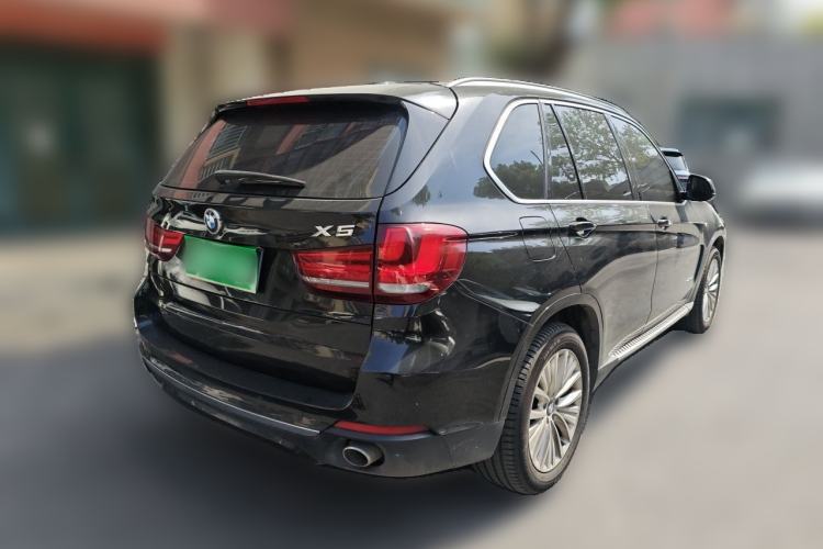 Used BMW X5 2017 xDrive28i Rear Right 45 Deg