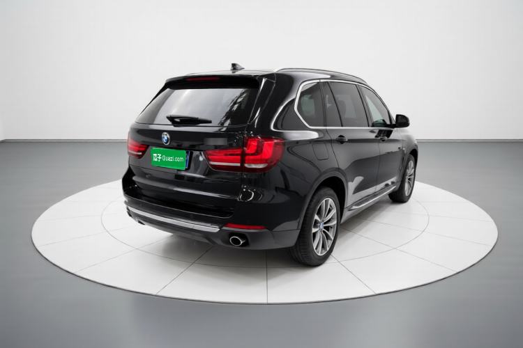 Used BMW X5 2017 xDrive28i Rear Right 45 Deg