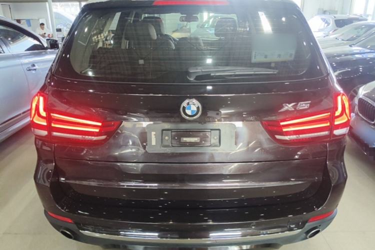 Used BMW X5 2017 xDrive28i Rear
