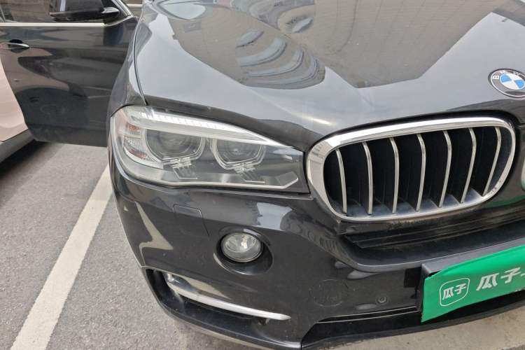 Used BMW X5 2017 xDrive28i Right Front Headlight