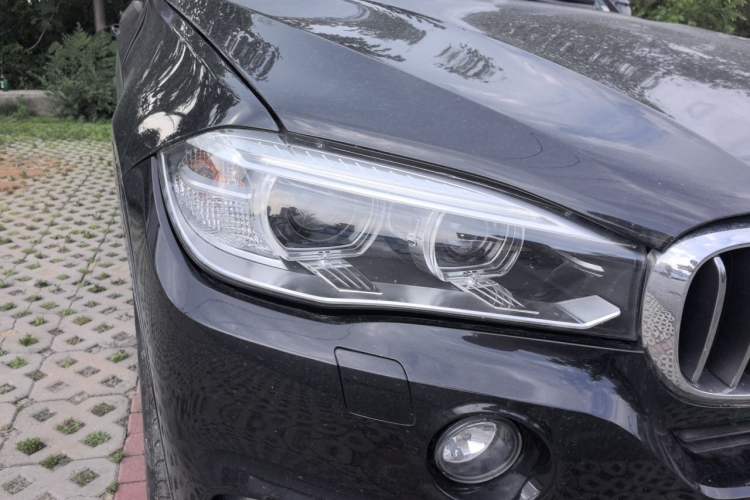 Used BMW X5 2017 xDrive28i Right Front Headlight