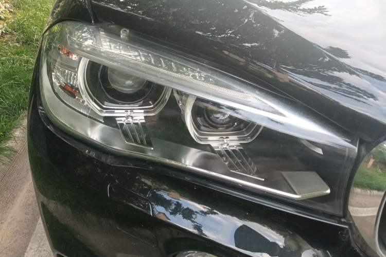 Used BMW X5 2017 xDrive28i Right Front Headlight