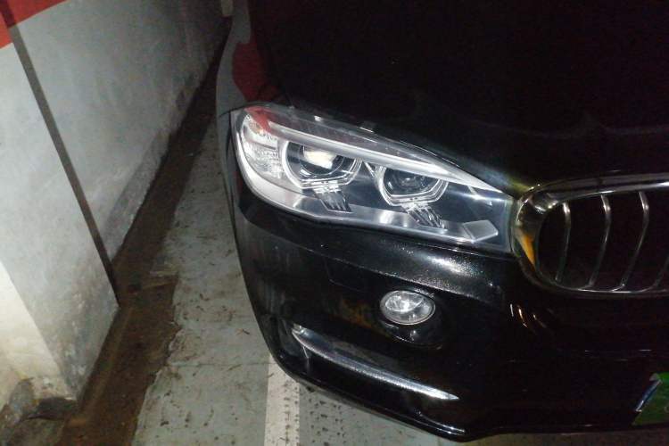 Used BMW X5 2017 xDrive28i Right Front Headlight