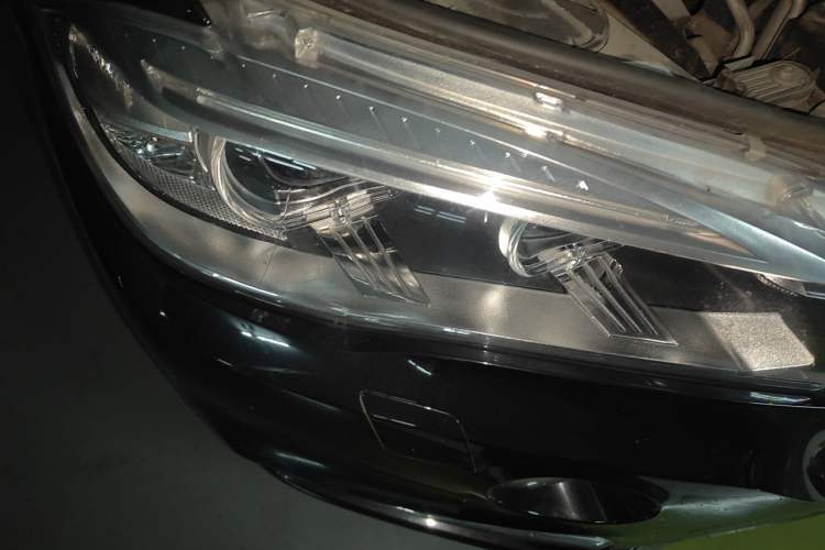 Used BMW X5 2017 xDrive28i Right Front Headlight