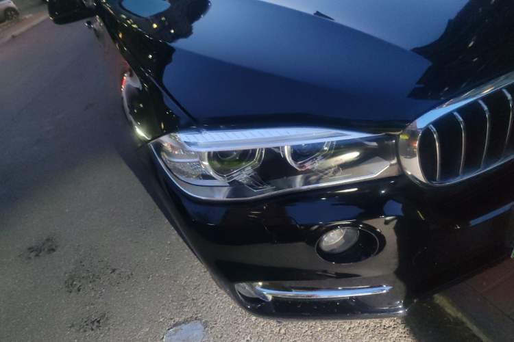Used BMW X5 2017 xDrive28i Right Front Headlight